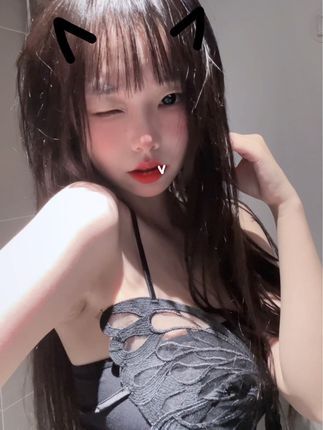 灰灰娜舞蹈风格解析，多样化的表演魅力 - 小桃涩涩-小桃涩涩
